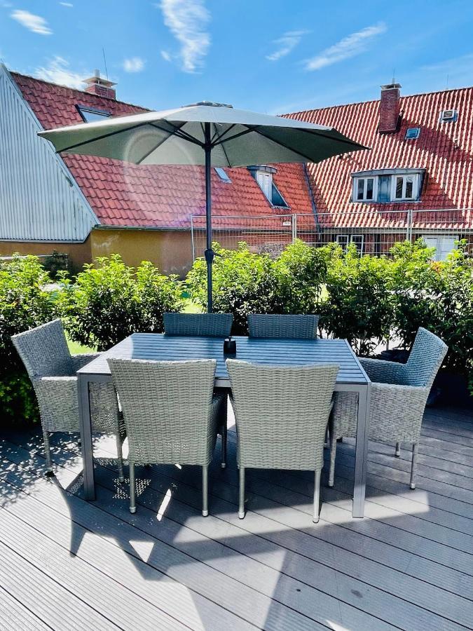 Schoene Ferienwohnungen Teilweise Mit Dachterrasse Im Herzen Von Itzehoe Eksteriør bilde